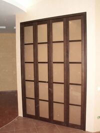 Двери гармошка с матовым стеклом и накладными разделителями Стерлитамак